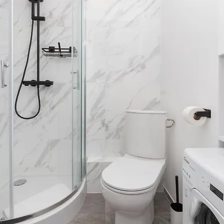 Apartman Family With Balcony Warszawska By Renters